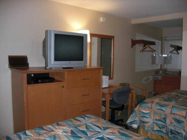 Express Inn - Wall Farmingdale Exterior photo